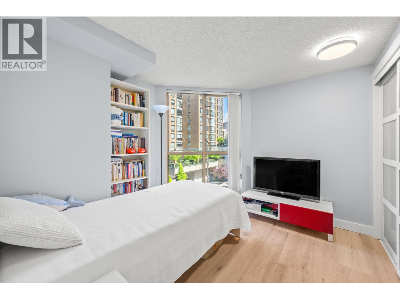 706 867 Hamilton Street, Vancouver, British Columbia  V6B 2R7 - Photo 16 - R3113205