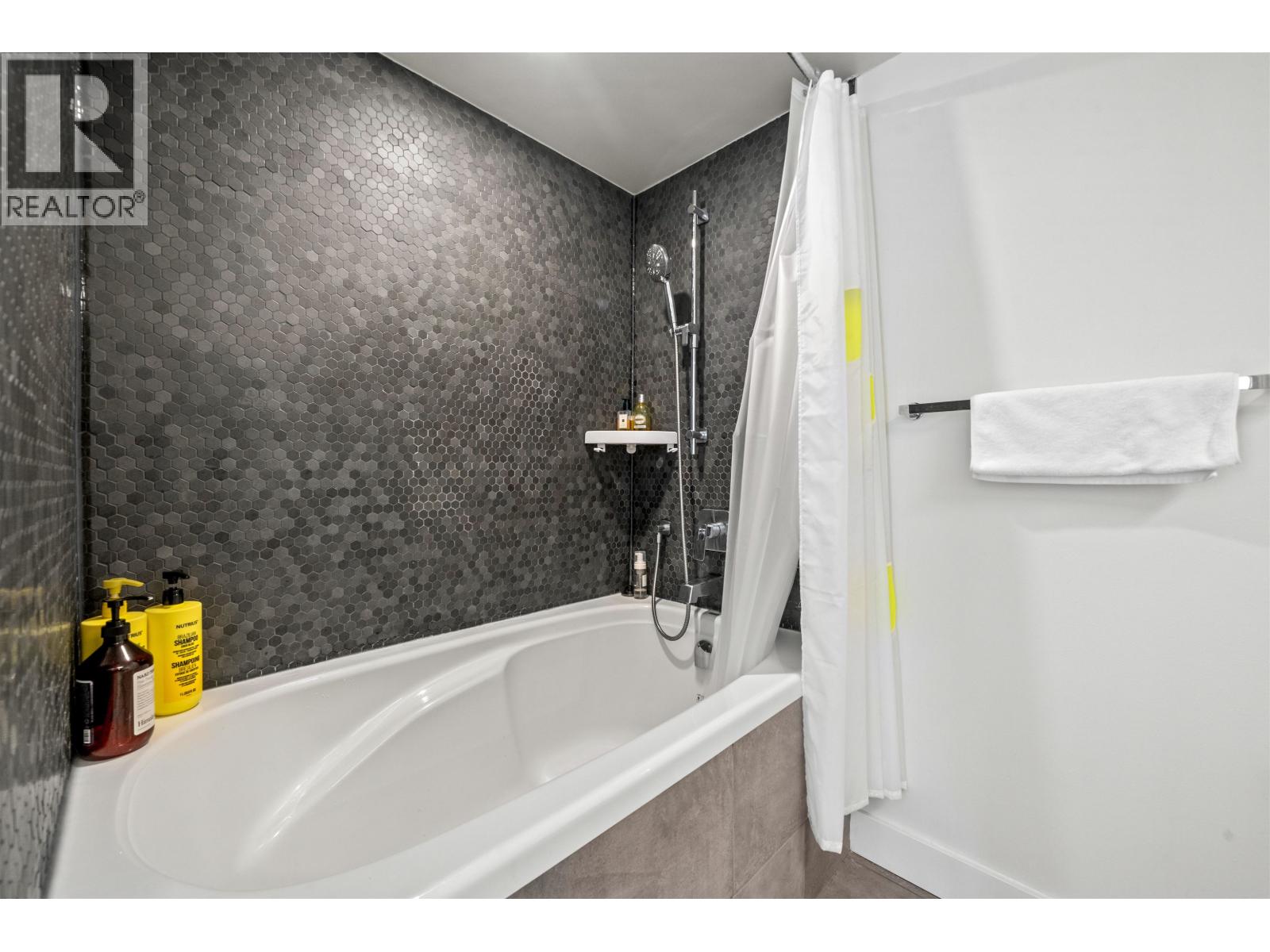 706 867 Hamilton Street, Vancouver, British Columbia  V6B 2R7 - Photo 18 - R3113205