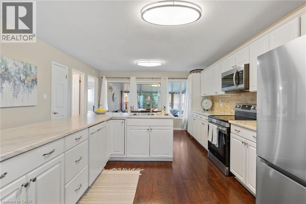 21 Long Point Boulevard, Port Rowan, Ontario  N0E 1M0 - Photo 9 - 40822252