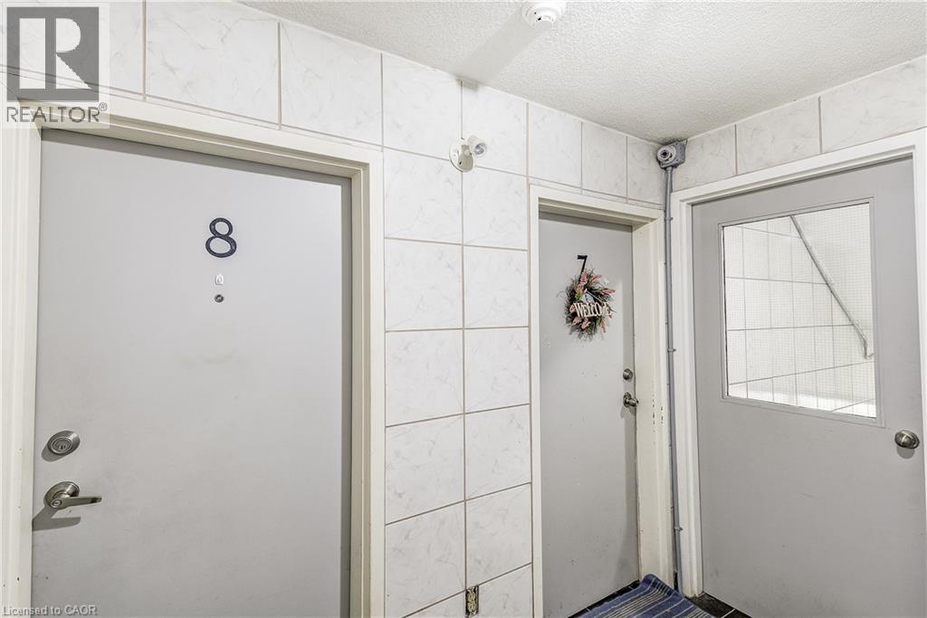 119 Cedar Street S Unit# 8, Kitchener, Ontario  N2G 3L6 - Photo 5 - 40821755