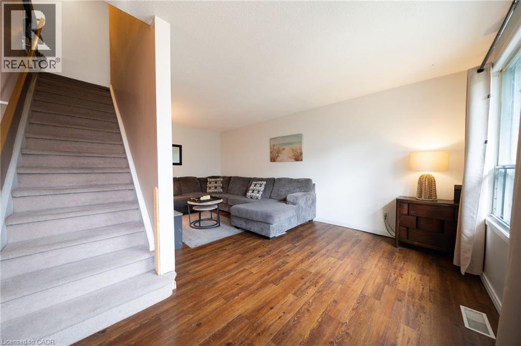 391 Pioneer Drive Unit# 4, Kitchener, Ontario  N2P 1L8 - Photo 5 - 40821707