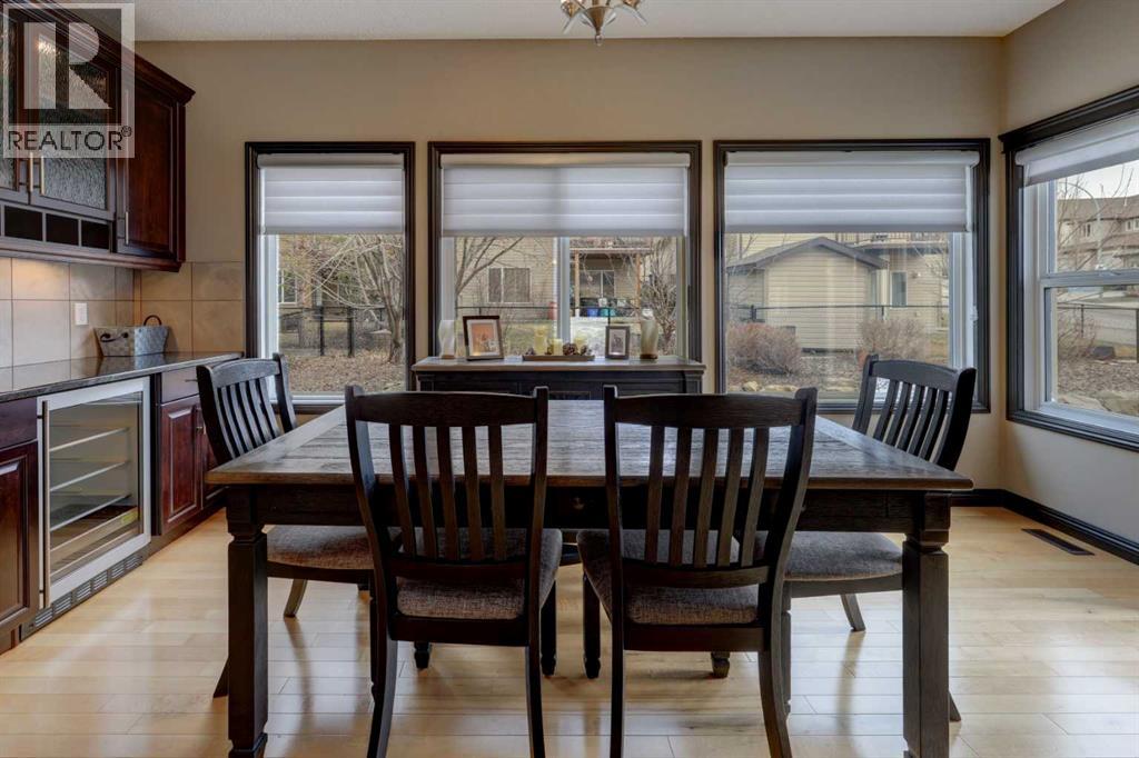 168 Sunset View, Cochrane, Alberta  T4C 0E8 - Photo 14 - A2302904