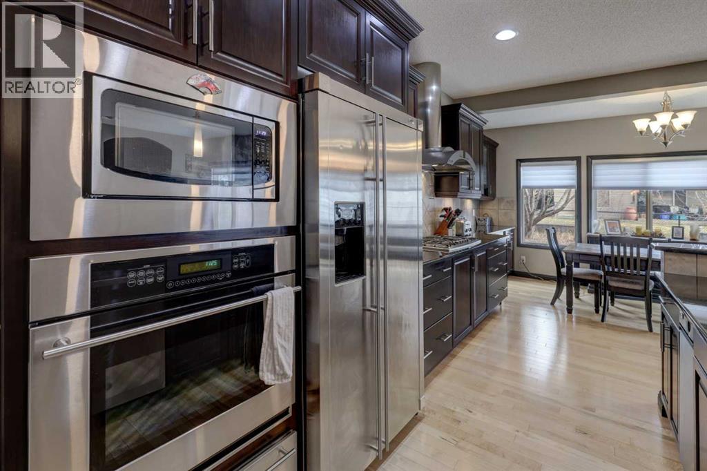 168 Sunset View, Cochrane, Alberta  T4C 0E8 - Photo 12 - A2302904