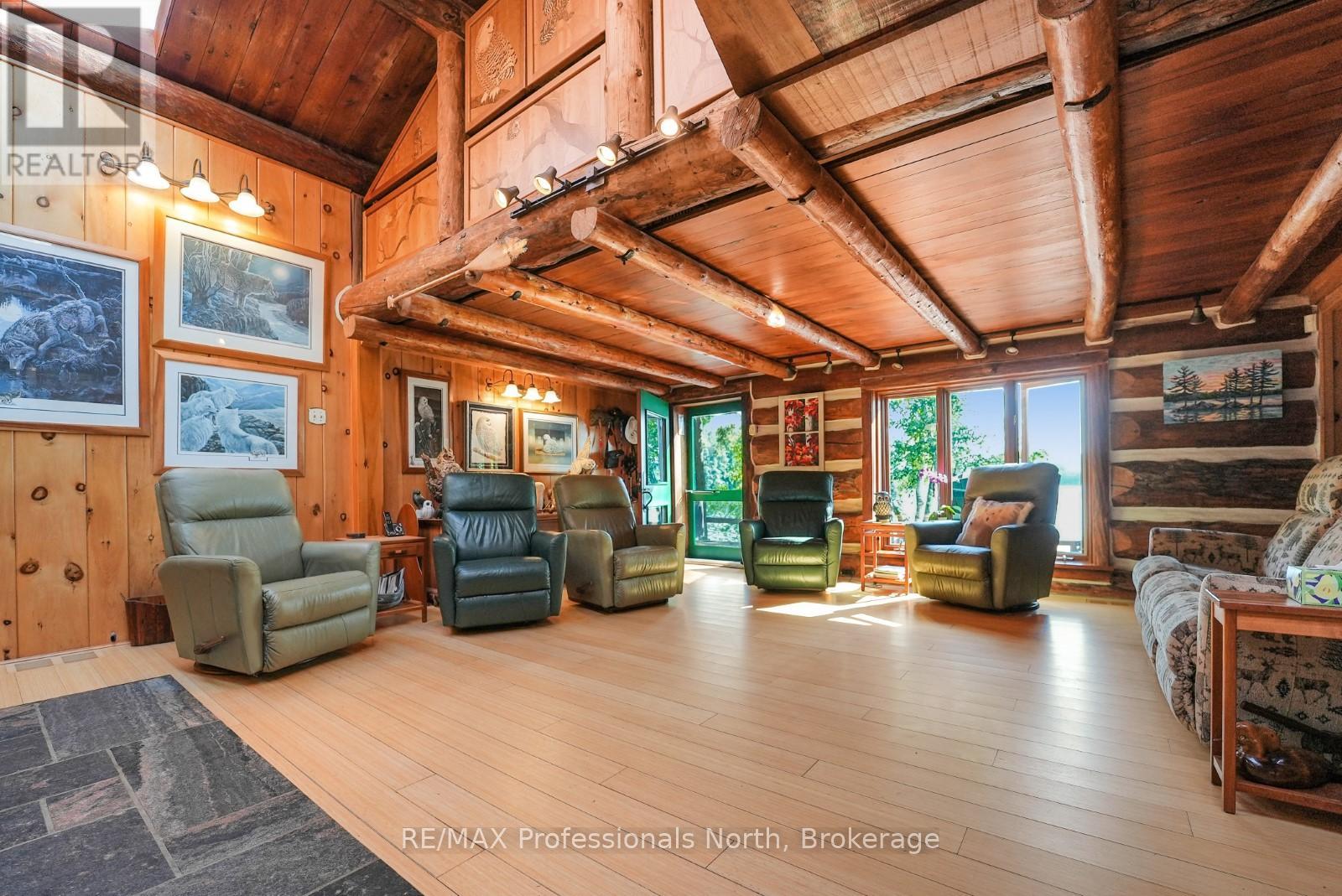 2718 Wilkinson Road, Dysart Et Al, Ontario  K0M 1S0 - Photo 15 - X13019612