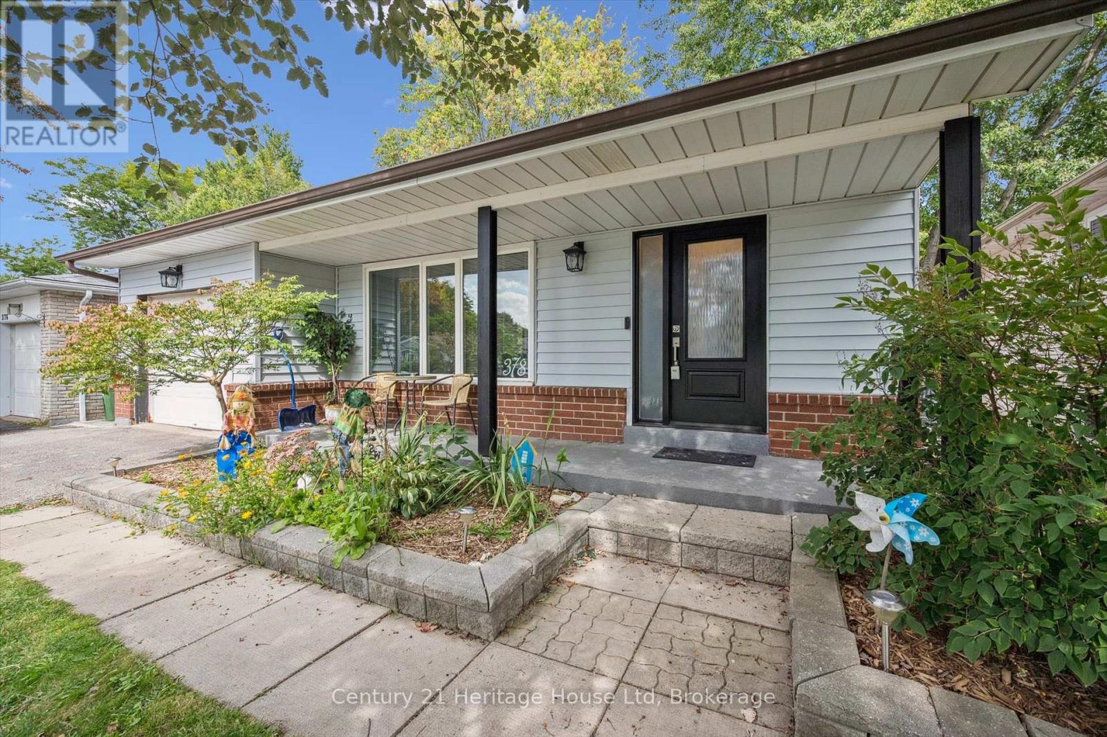 378 West Acres Drive, Guelph, Ontario  N1H 7A8 - Photo 4 - X13019652