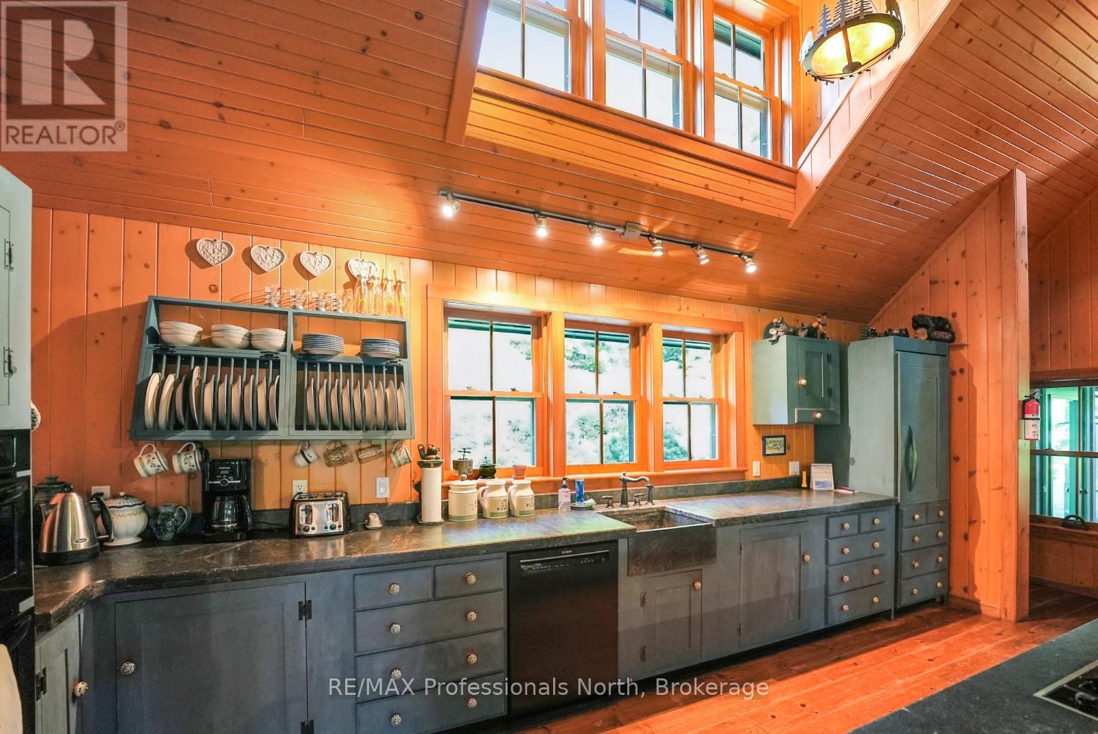 2682 Wilkinson Road, Dysart Et Al, Ontario  K0M 1S0 - Photo 8 - X13019662