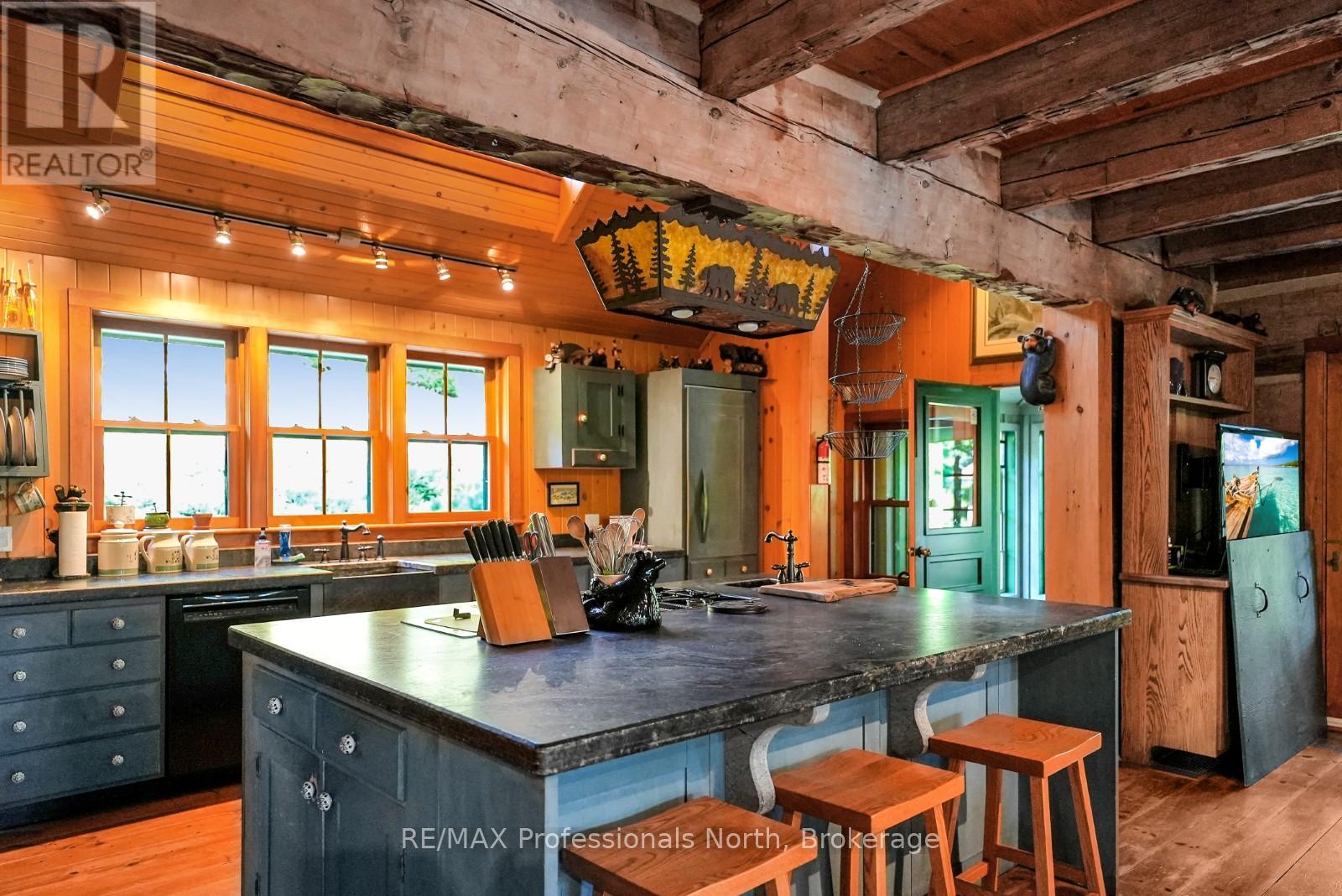 2682 Wilkinson Road, Dysart Et Al, Ontario  K0M 1S0 - Photo 9 - X13019662