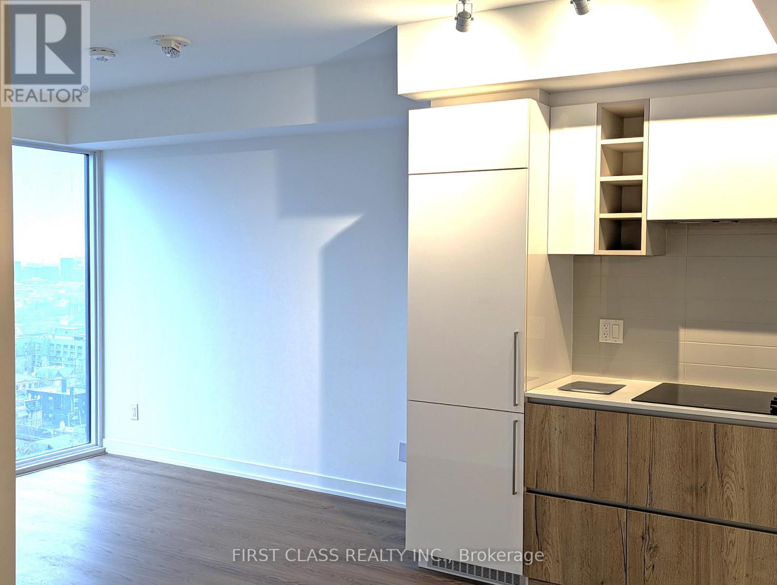 2011 - 319 Jarvis Street E, Toronto, Ontario  M5B 2C2 - Photo 5 - C13019486