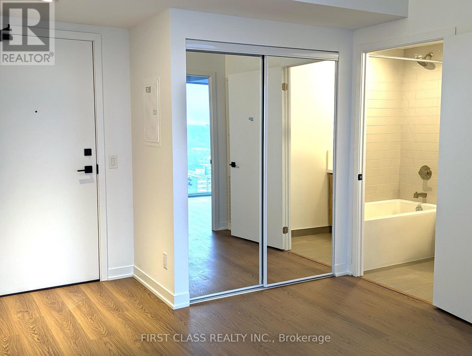 2011 - 319 Jarvis Street E, Toronto, Ontario  M5B 2C2 - Photo 6 - C13019486