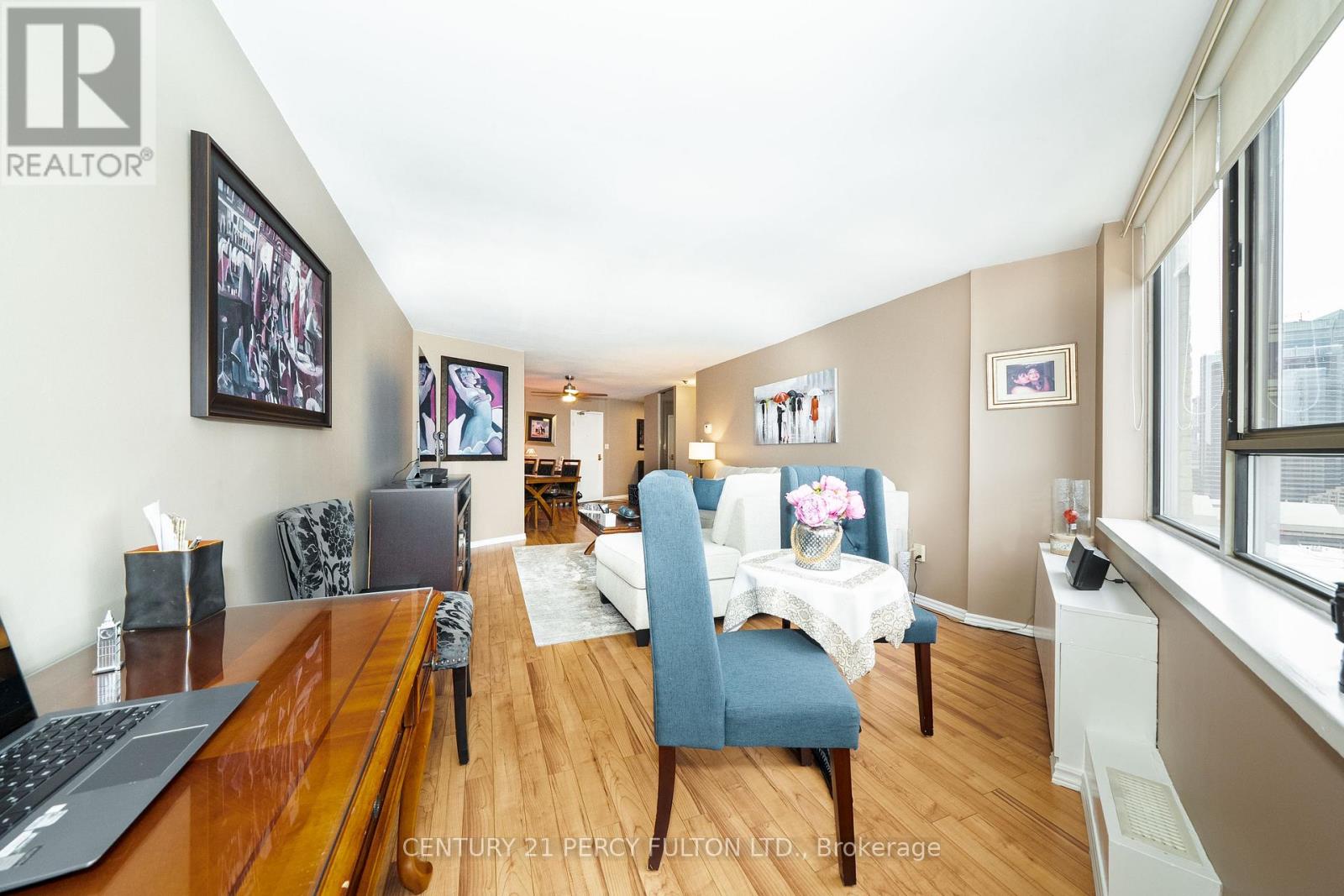 2508 - 270 Queens Quay W, Toronto, Ontario  M5J 2N4 - Photo 10 - C13019492