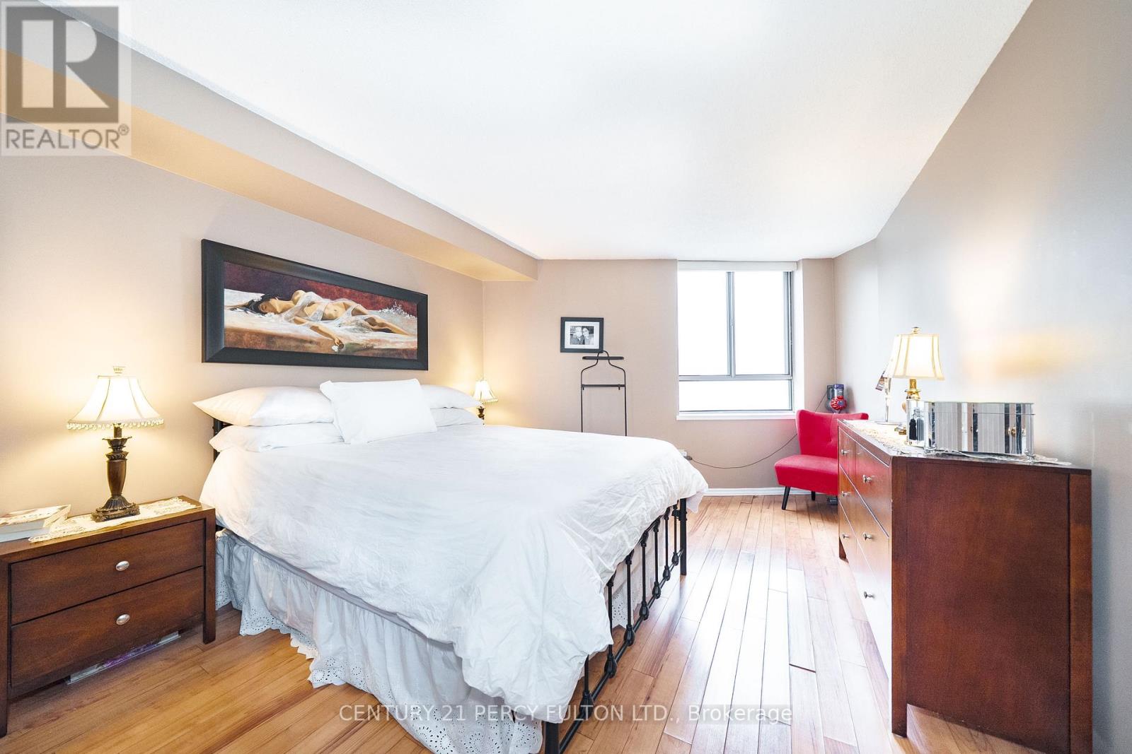 2508 - 270 Queens Quay W, Toronto, Ontario  M5J 2N4 - Photo 15 - C13019492