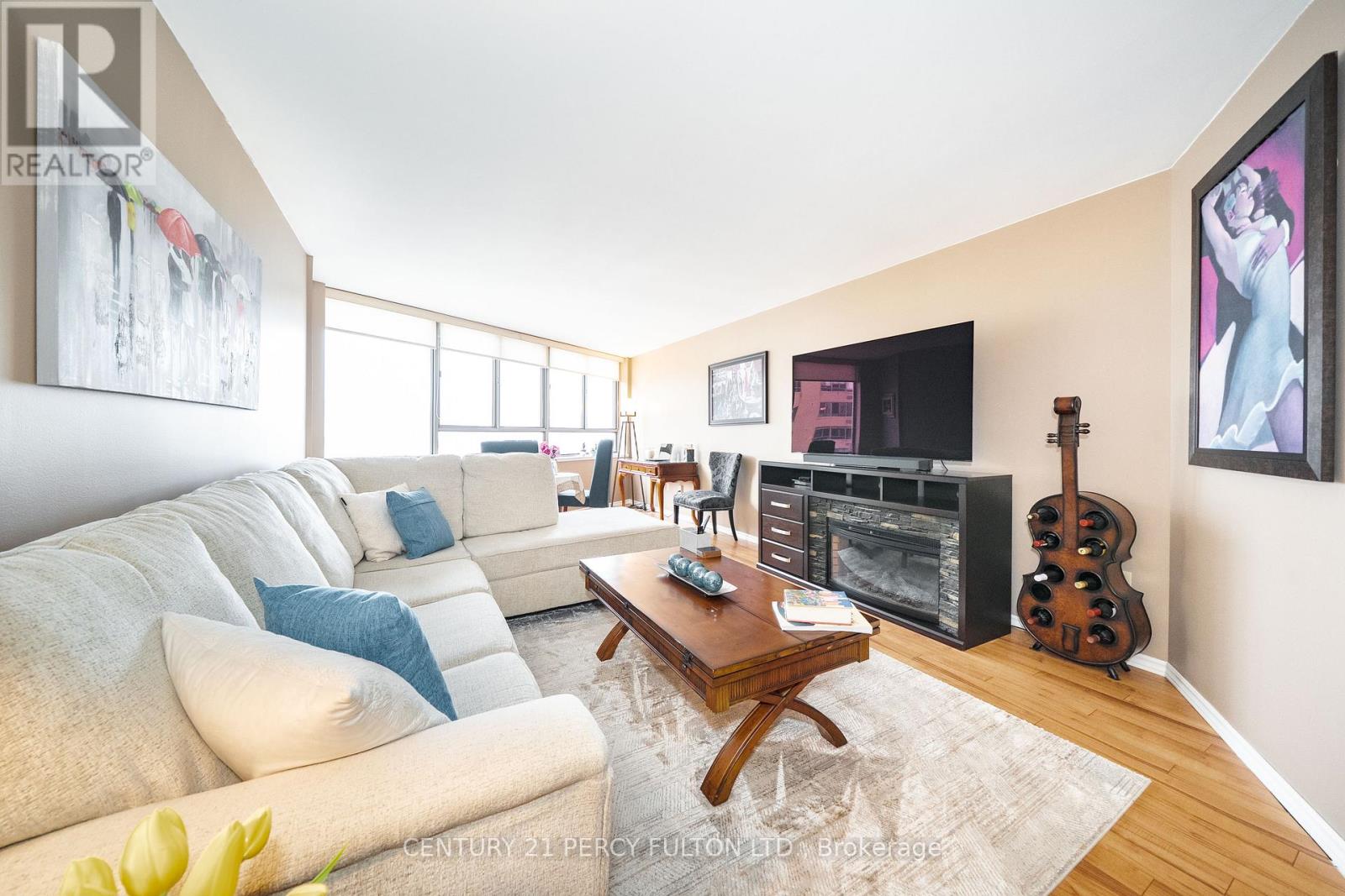 2508 - 270 Queens Quay W, Toronto, Ontario  M5J 2N4 - Photo 6 - C13019492