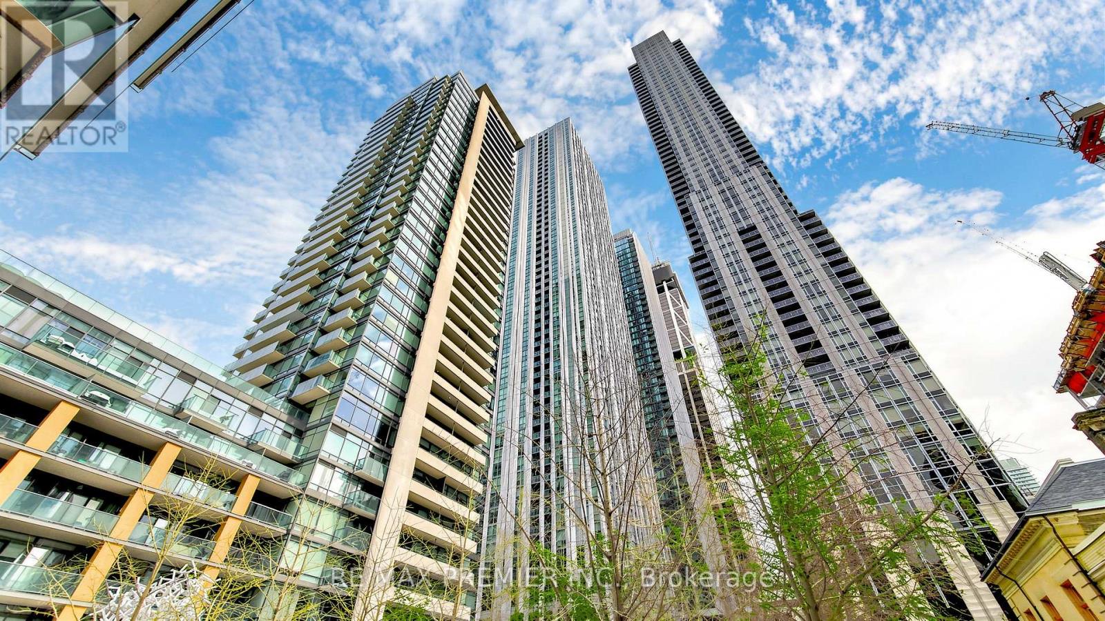 1103 - 1 Yorkville Avenue, Toronto, Ontario  M4W 0B1 - Photo 2 - C13019500