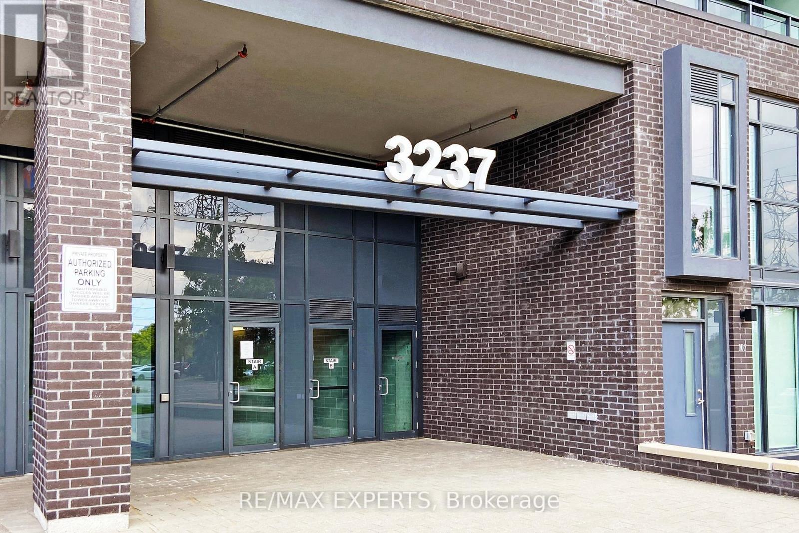 Th 106 - 3237 Bayview Avenue, Toronto, Ontario  M2K 2J7 - Photo 2 - C13019516