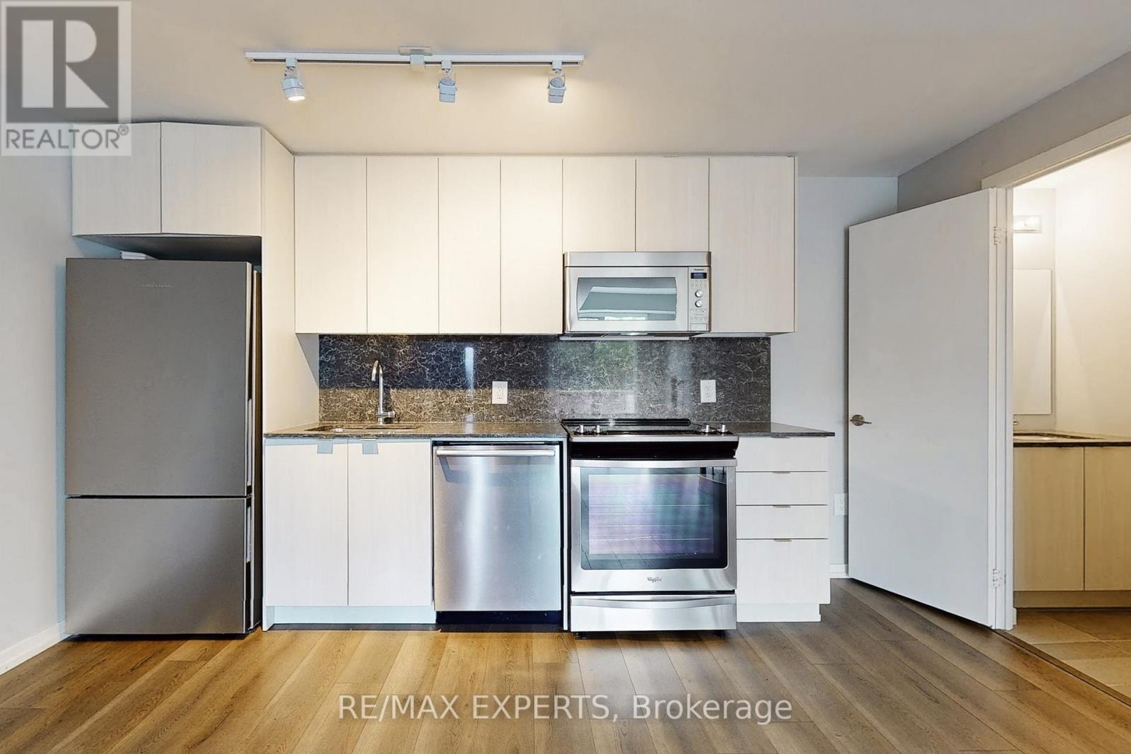 Th 106 - 3237 Bayview Avenue, Toronto, Ontario  M2K 2J7 - Photo 9 - C13019516