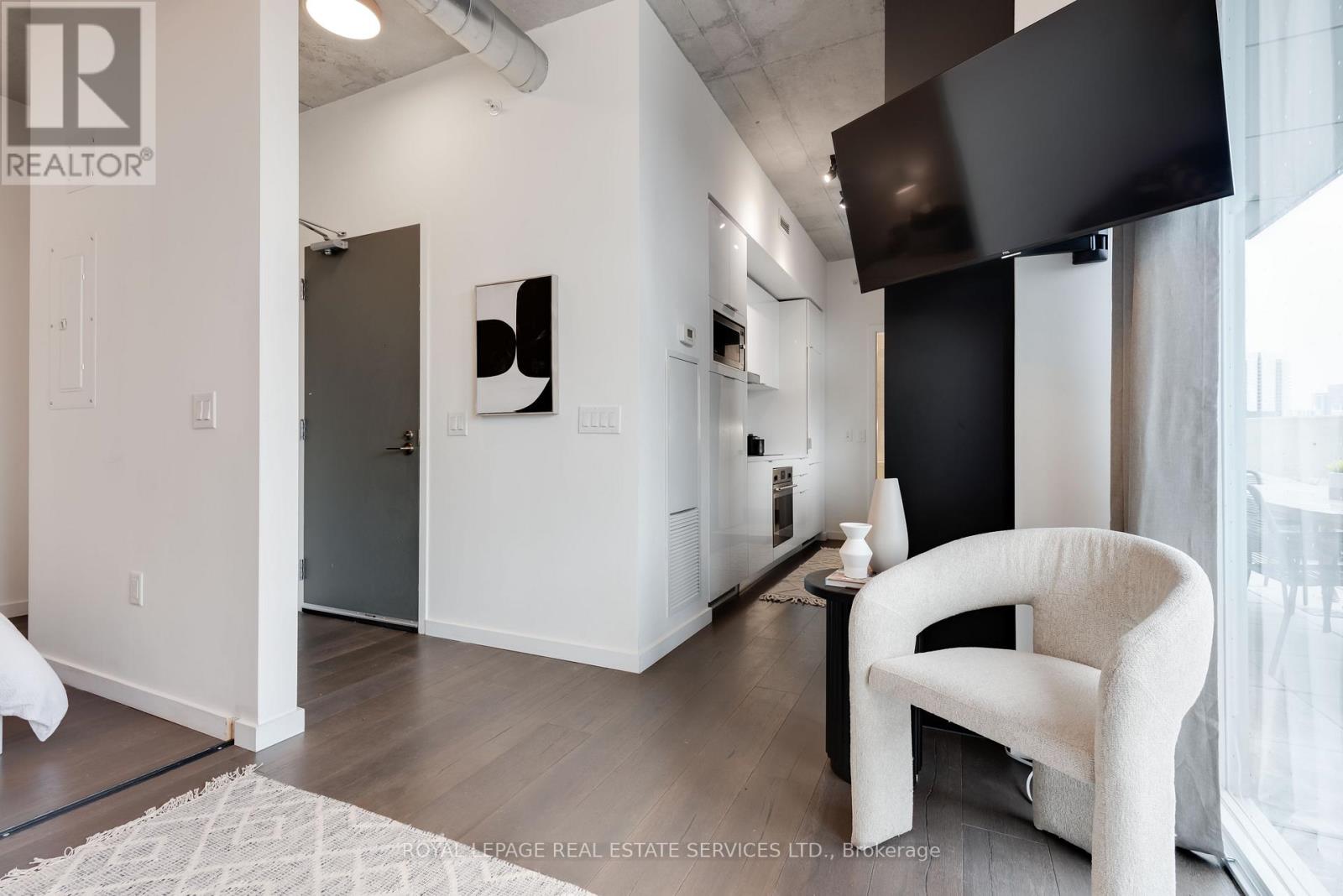 711 - 170 Bayview Avenue, Toronto (Waterfront Communities), Ontario  M5A 0M4 - Photo 8 - C13019548