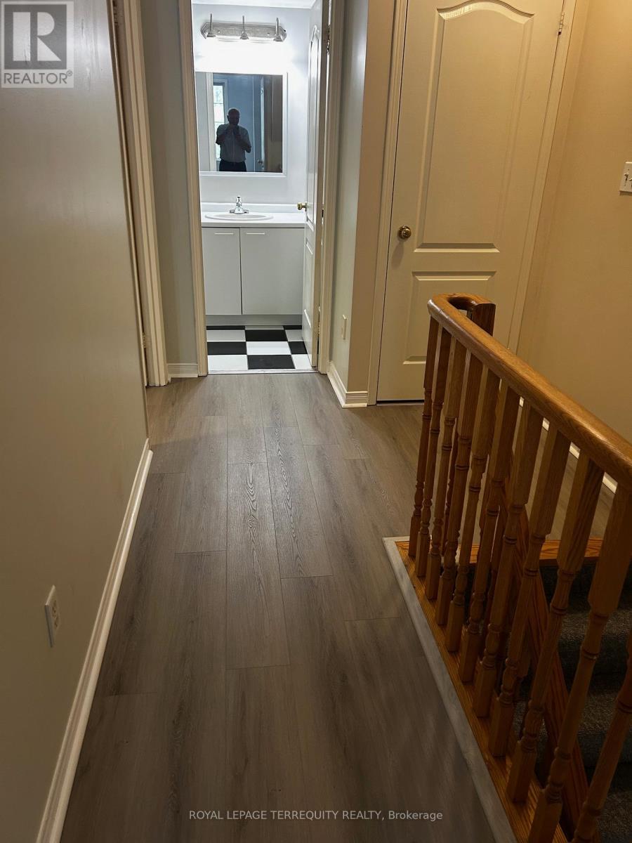 B19 - 108 Finch Avenue W, Toronto, Ontario  M2N 6W6 - Photo 10 - C13019558