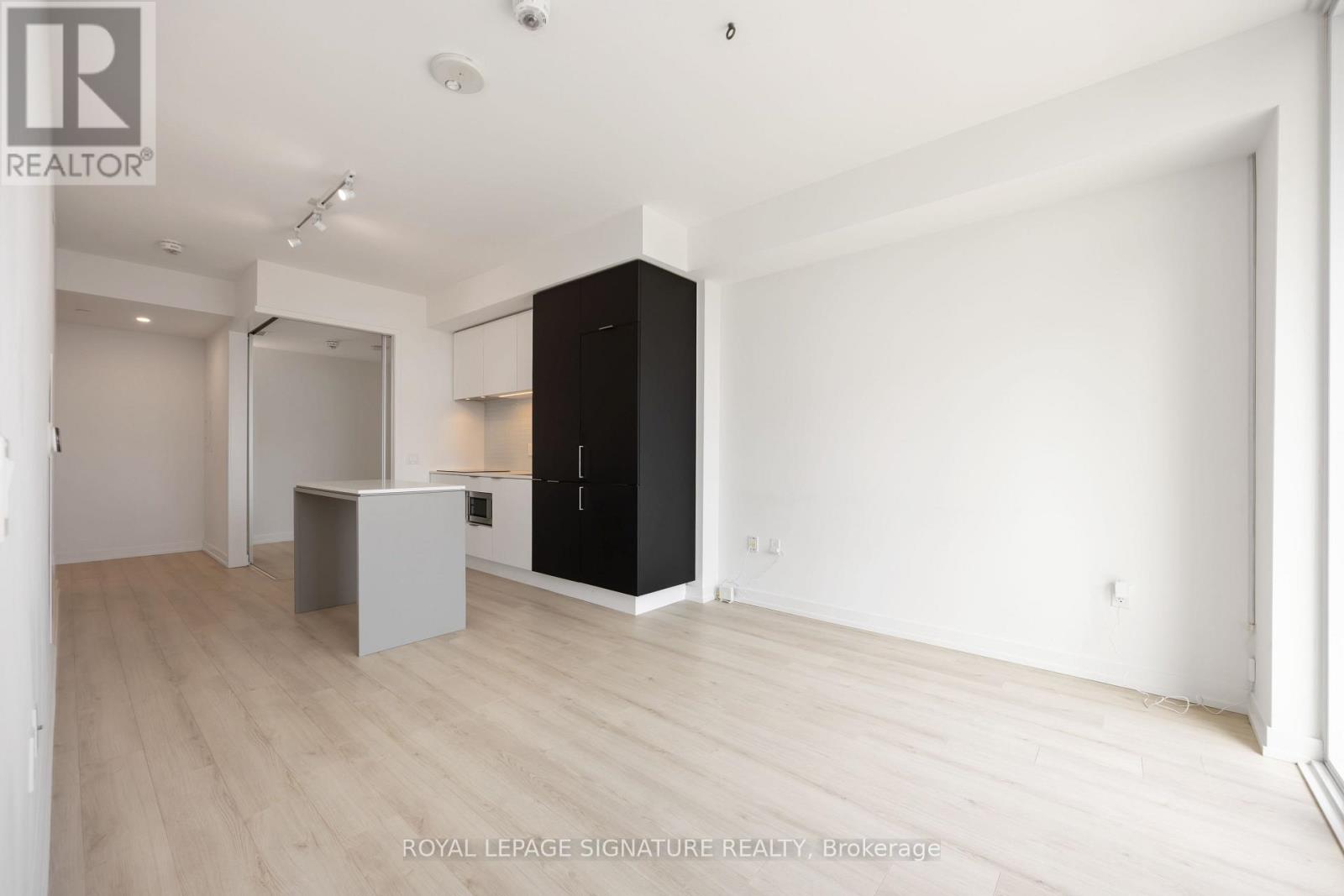 2404 - 33 Helendale Avenue, Toronto, Ontario  M4R 0A4 - Photo 14 - C13019600