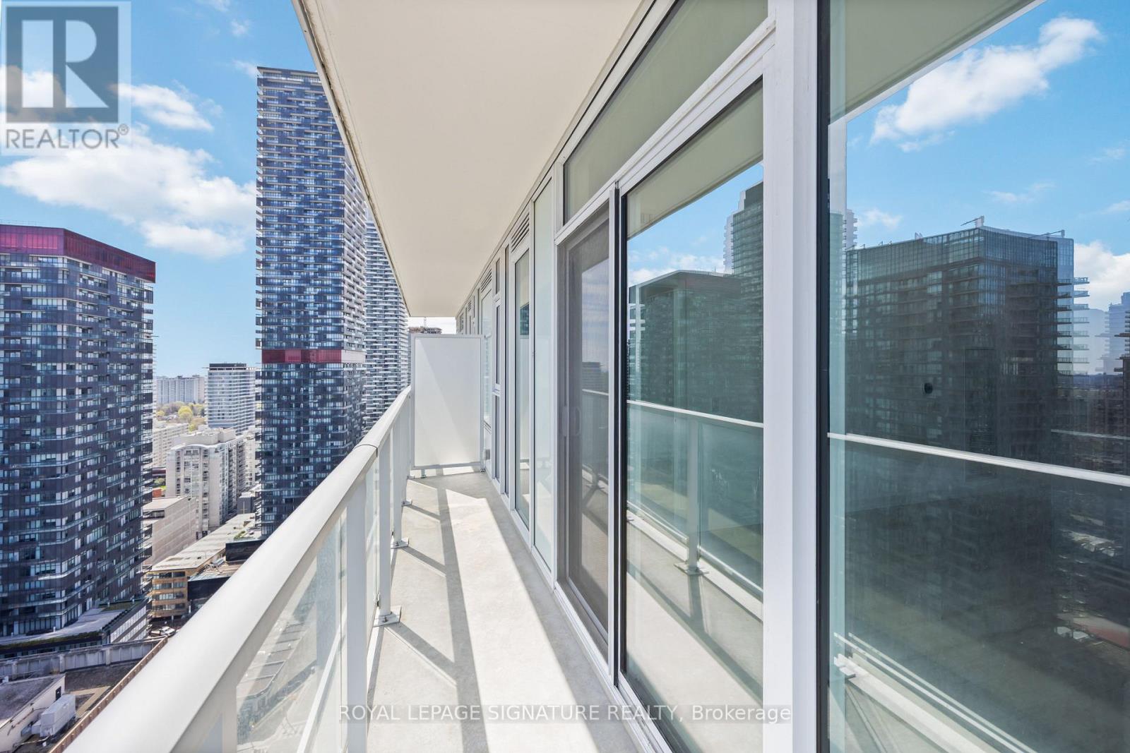 2404 - 33 Helendale Avenue, Toronto, Ontario  M4R 0A4 - Photo 22 - C13019600