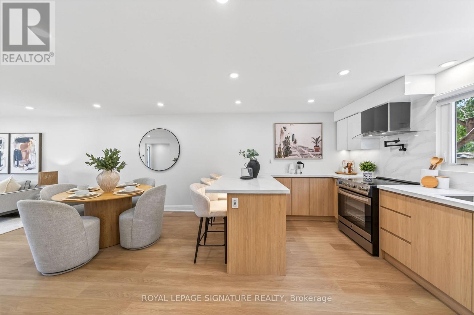 26 Carondale Crescent, Toronto (L'amoreaux), Ontario  M1W 2B1 - Photo 16 - E13019502