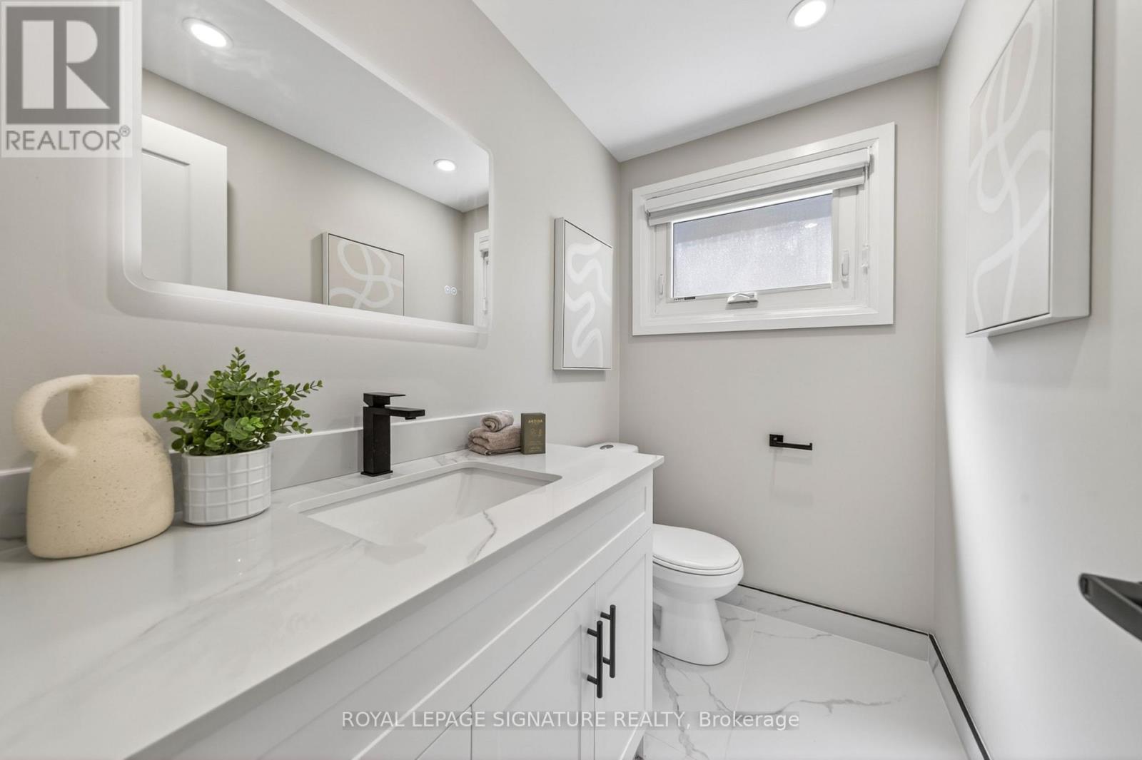 26 Carondale Crescent, Toronto (L'amoreaux), Ontario  M1W 2B1 - Photo 18 - E13019502