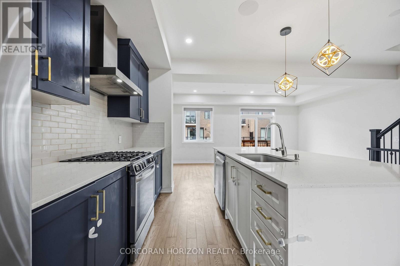 91 Dorian Drive, Whitby, Ontario  L1P 0C8 - Photo 13 - E13019528