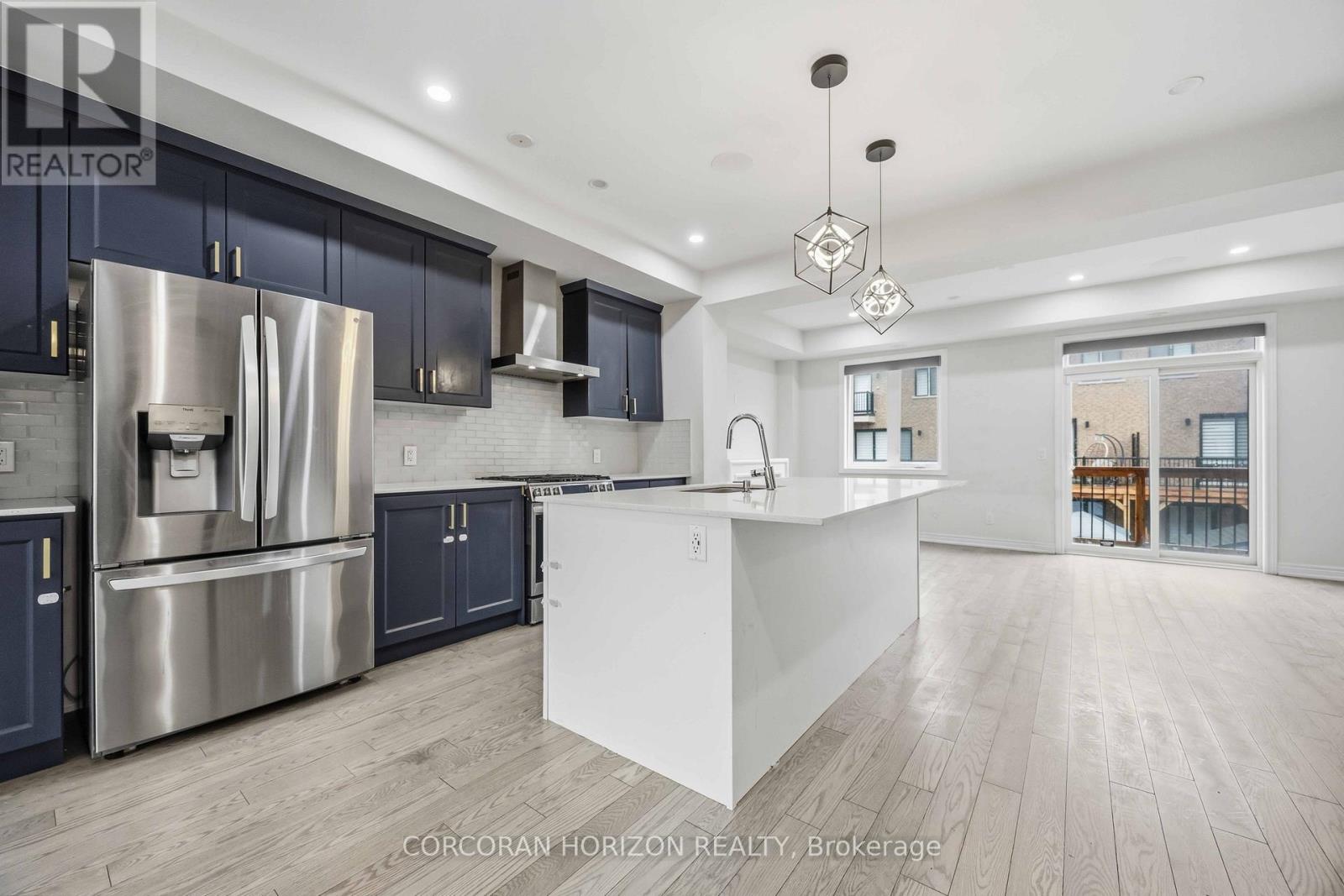 91 Dorian Drive, Whitby, Ontario  L1P 0C8 - Photo 9 - E13019528