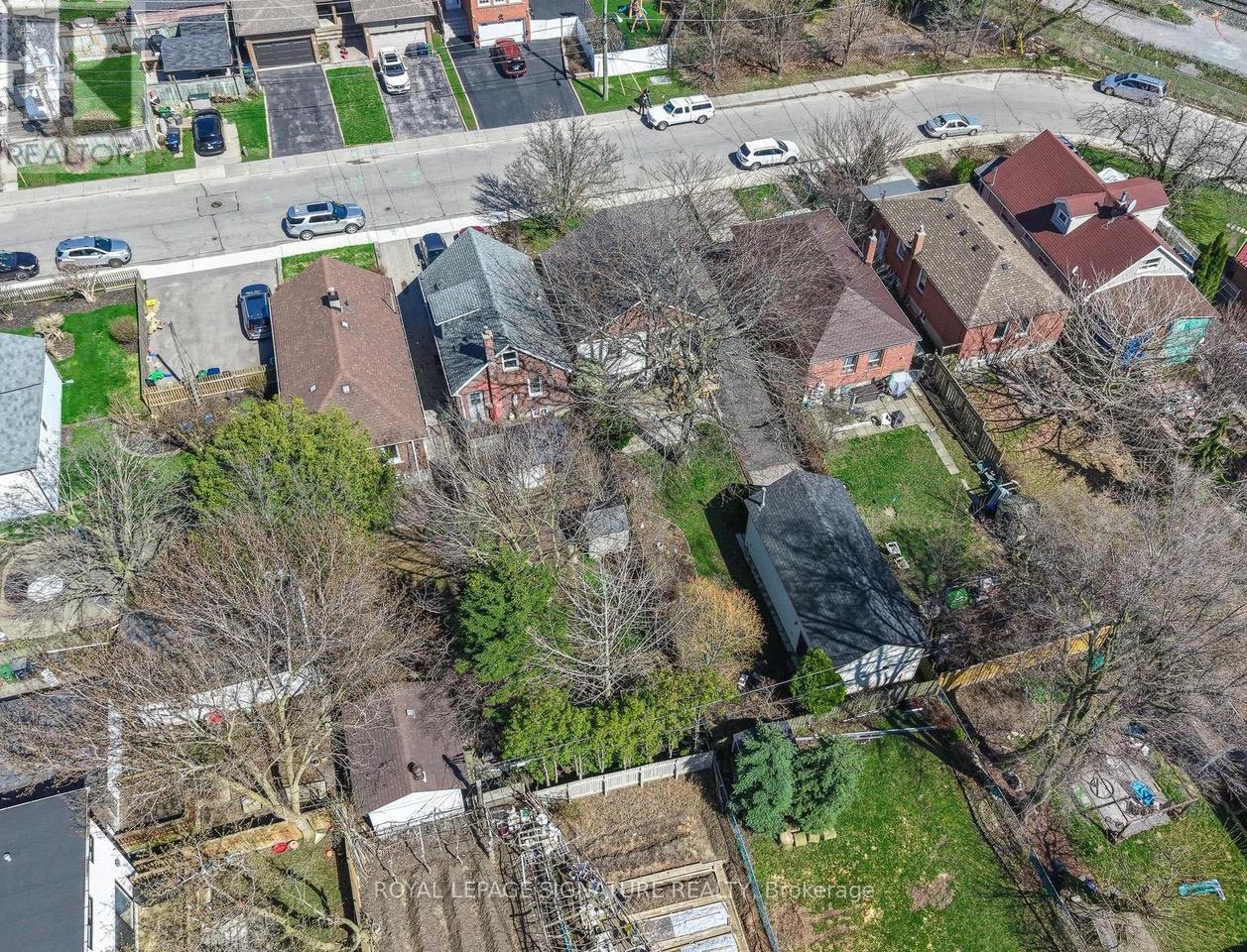 8 Wolcott Avenue, Toronto, Ontario  M1L 4K1 - Photo 28 - E13019534