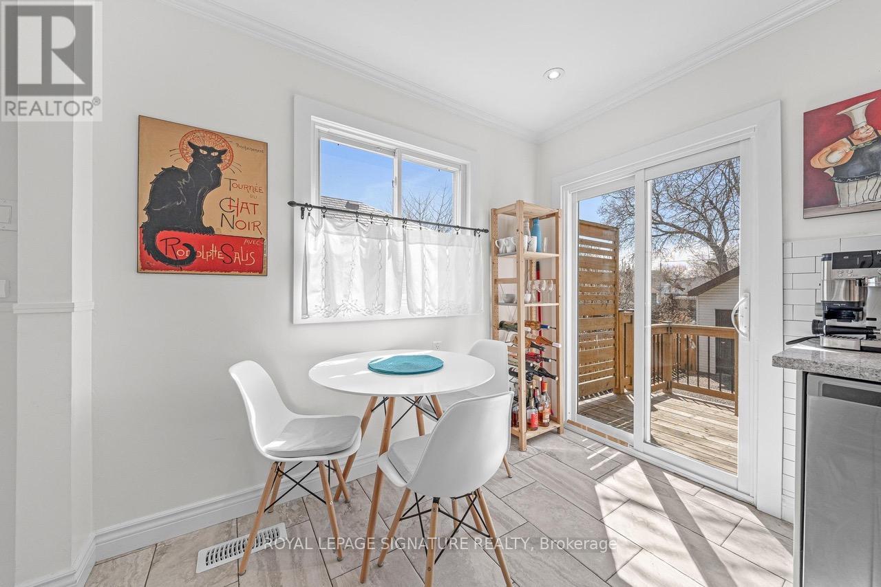 8 Wolcott Avenue, Toronto, Ontario  M1L 4K1 - Photo 7 - E13019534