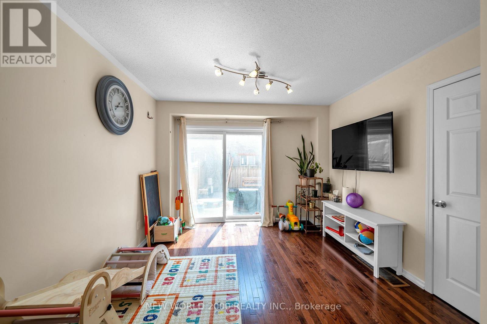 27 Stonewood Street, Ajax, Ontario  L1S 0B3 - Photo 11 - E13019620