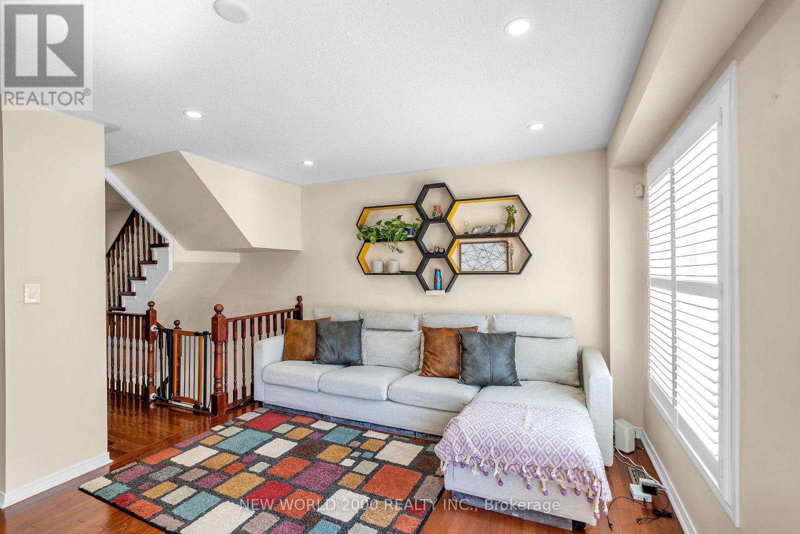 27 Stonewood Street, Ajax, Ontario  L1S 0B3 - Photo 13 - E13019620