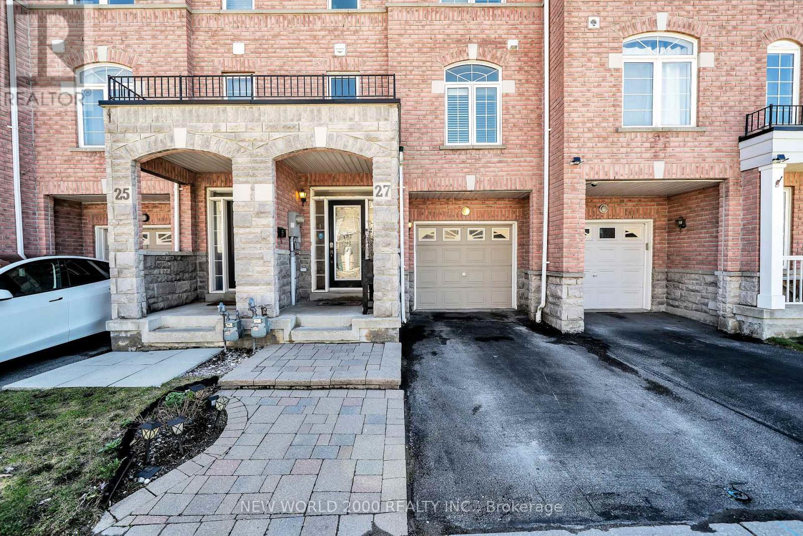 27 Stonewood Street, Ajax, Ontario  L1S 0B3 - Photo 2 - E13019620