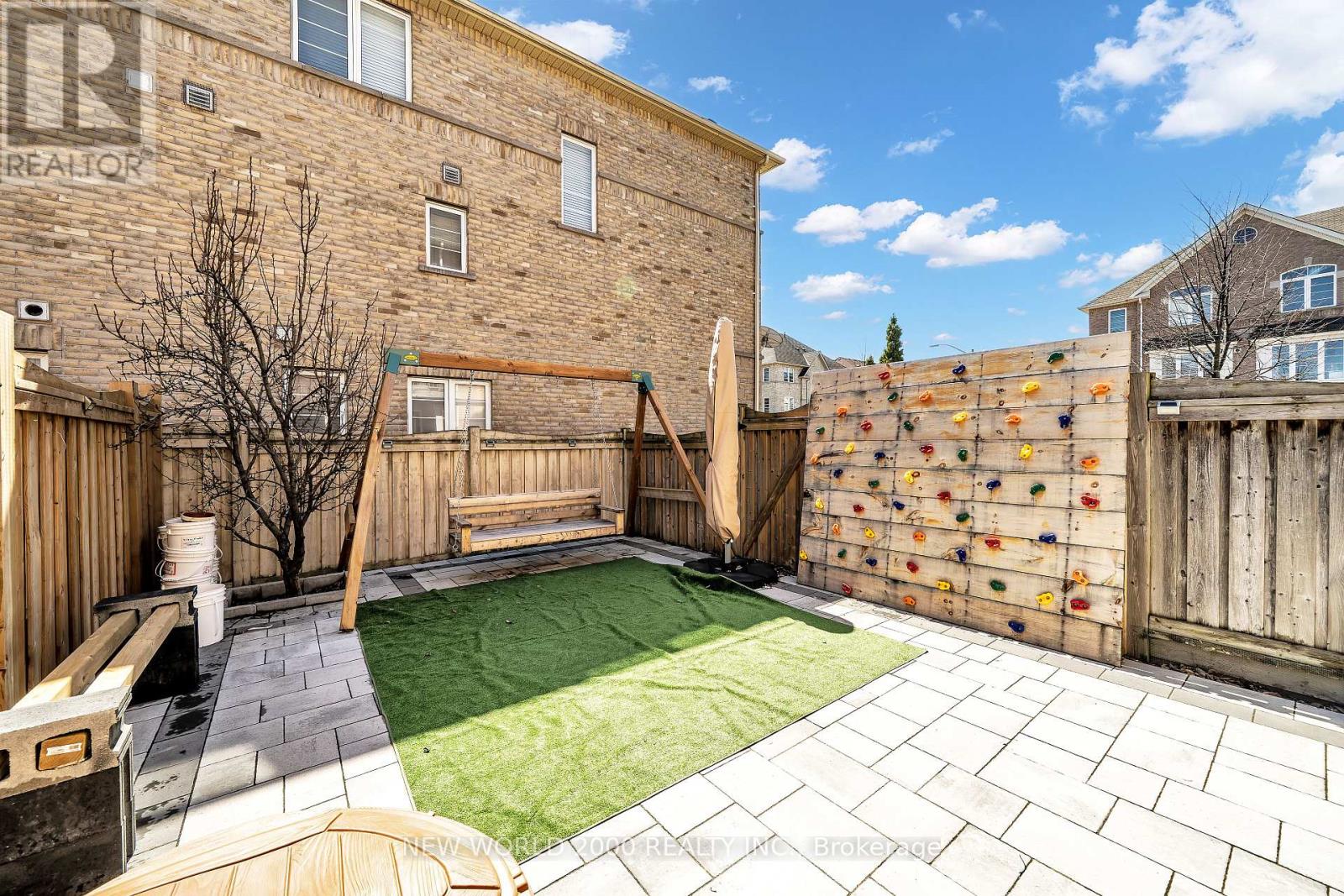 27 Stonewood Street, Ajax, Ontario  L1S 0B3 - Photo 8 - E13019620