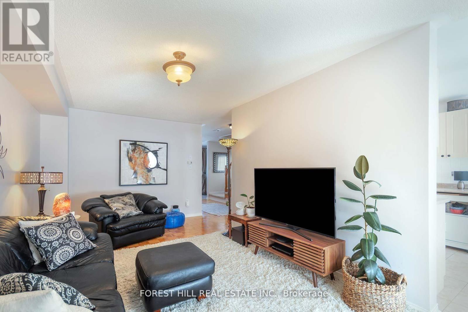 70 Havenlea Road, Toronto, Ontario  M1X 1T2 - Photo 8 - E13019634