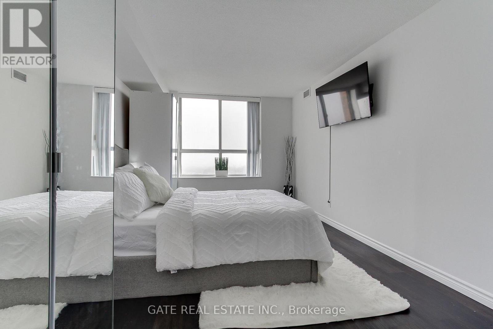 1710 - 330 Mccowan Road, Toronto, Ontario  M1J 3N3 - Photo 16 - E13019638