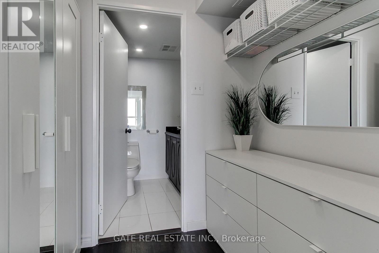 1710 - 330 Mccowan Road, Toronto, Ontario  M1J 3N3 - Photo 17 - E13019638