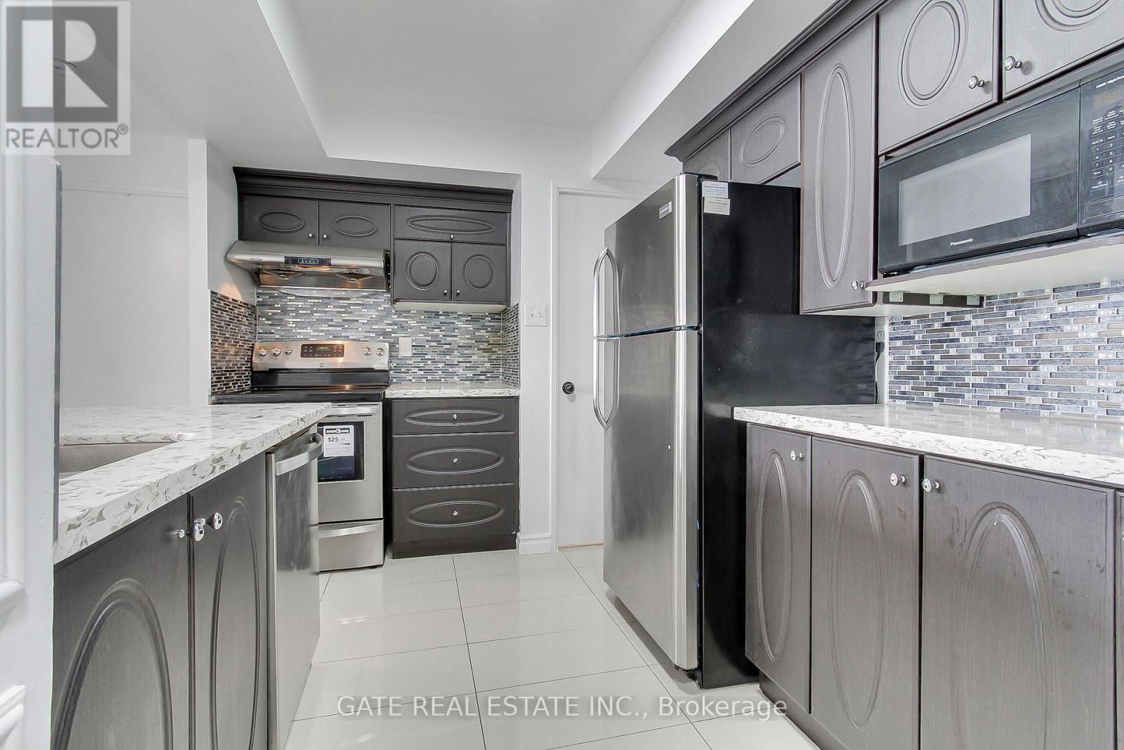 1710 - 330 Mccowan Road, Toronto, Ontario  M1J 3N3 - Photo 8 - E13019638