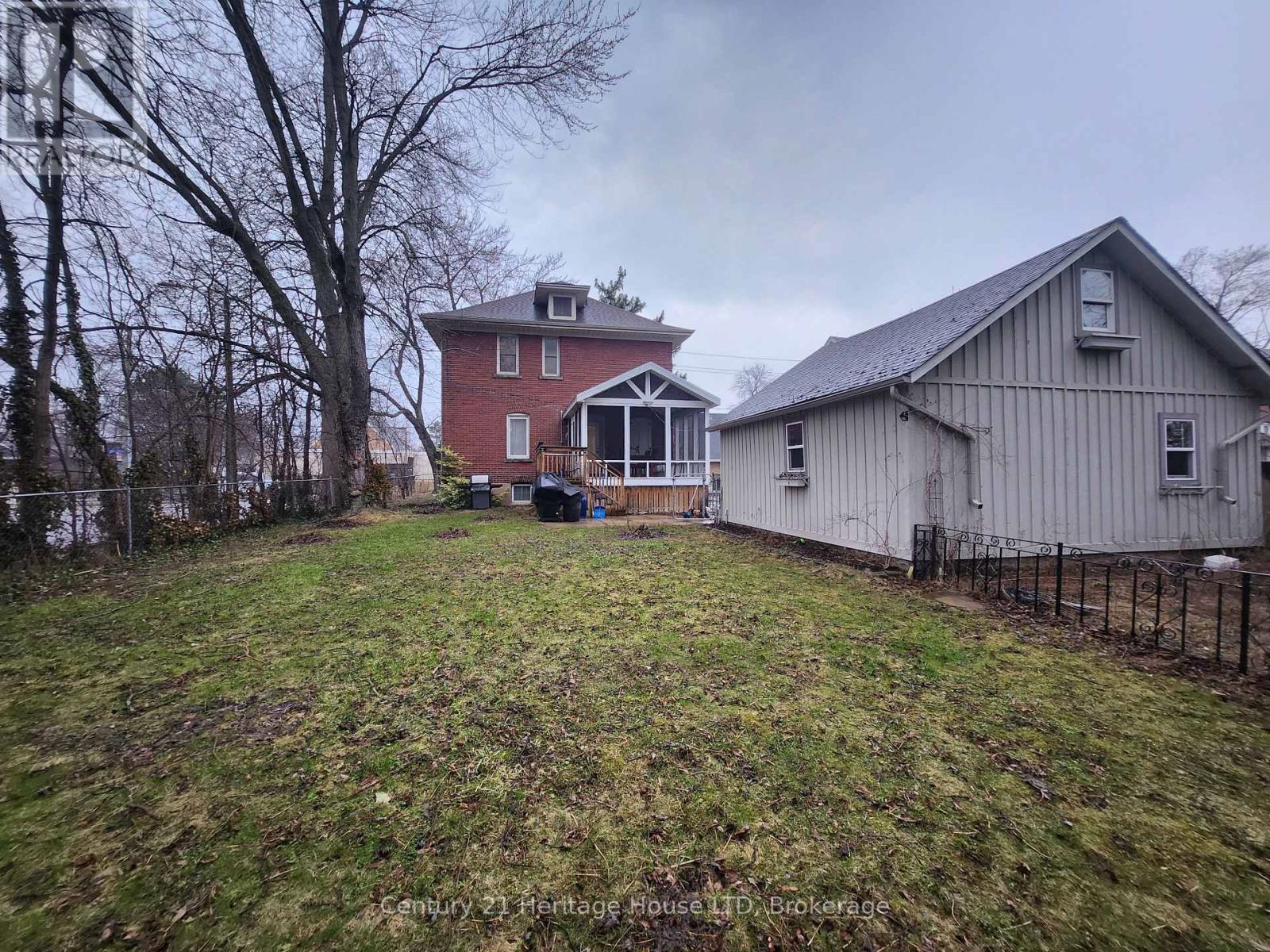 8269 Willoughby Drive, Niagara Falls, Ontario  L2G 6X4 - Photo 28 - X12932778