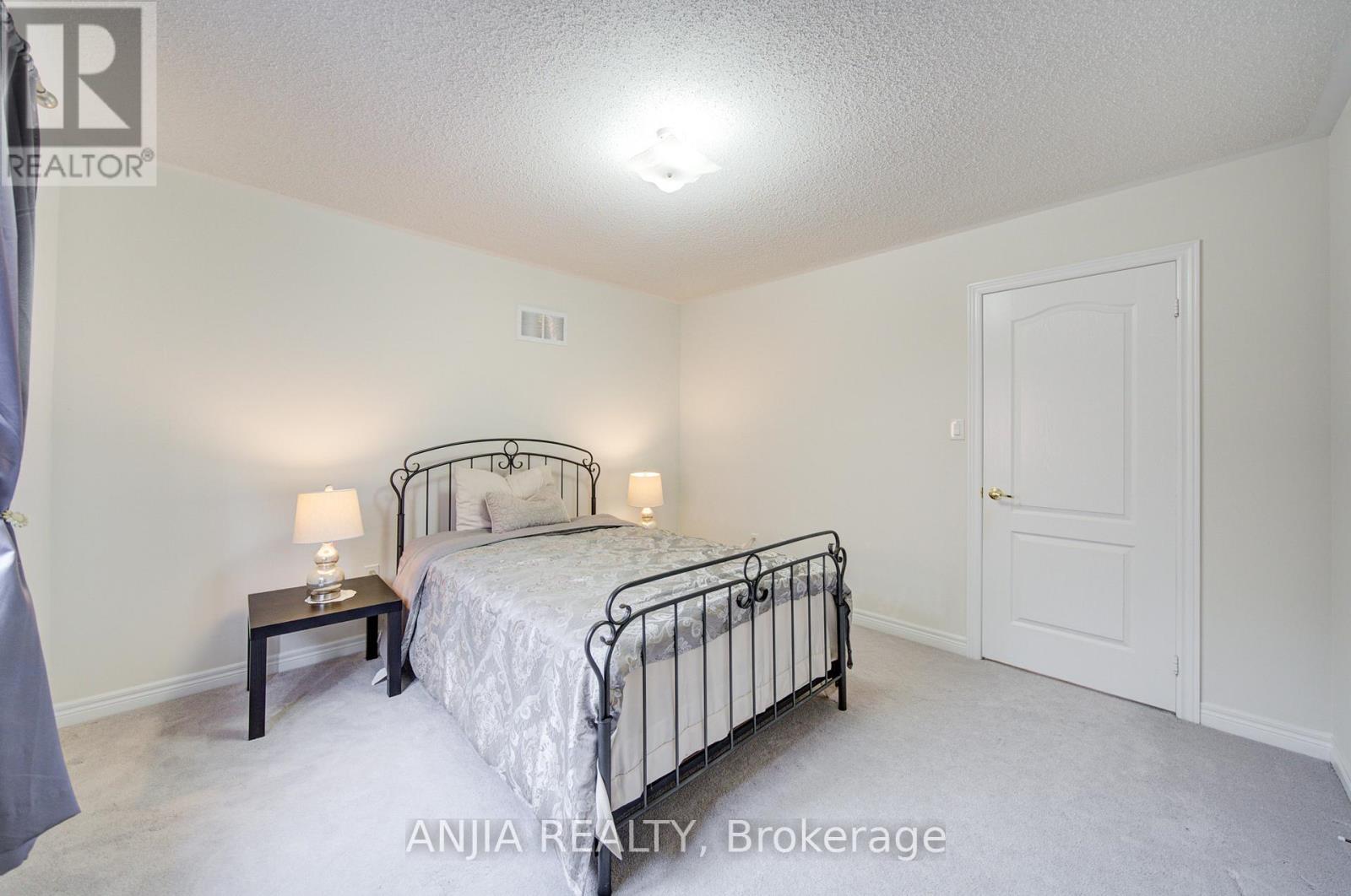 1165 Blencowe Crescent, Newmarket, Ontario  L3X 0A9 - Photo 37 - N13019480