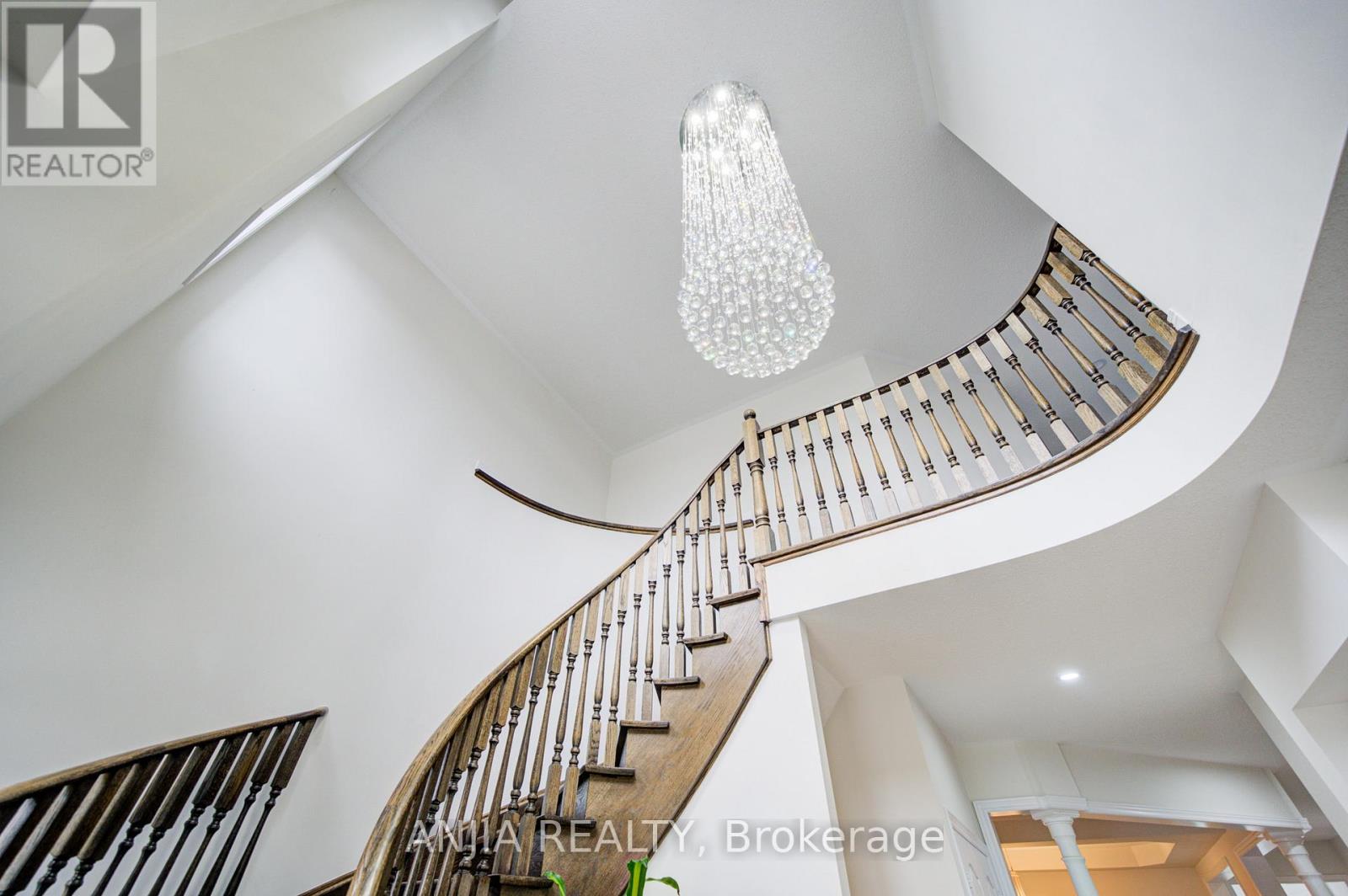 1165 Blencowe Crescent, Newmarket, Ontario  L3X 0A9 - Photo 6 - N13019480