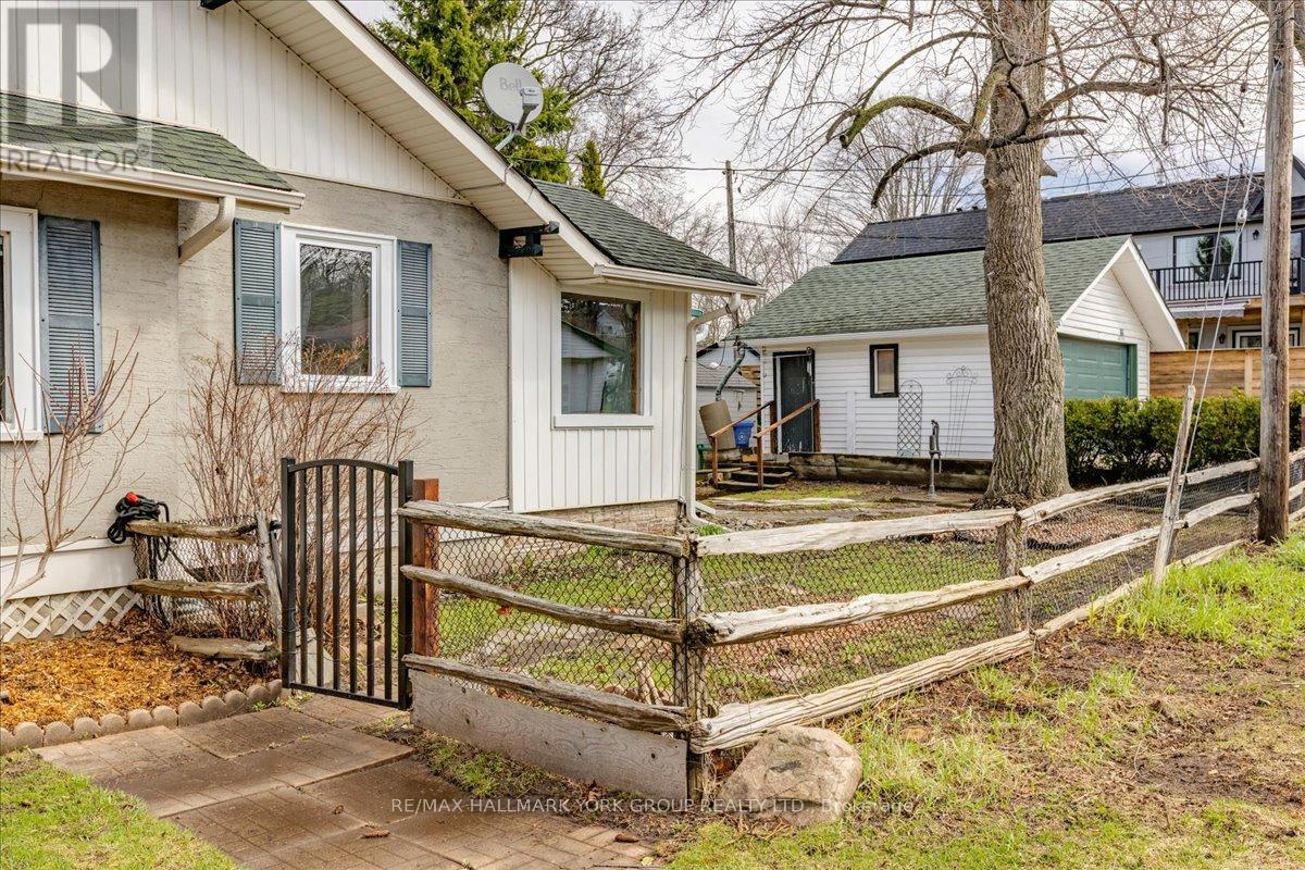 181 Lake Drive N, Georgina (Historic Lakeshore Communities), Ontario  L4P 3C8 - Photo 13 - N13019498