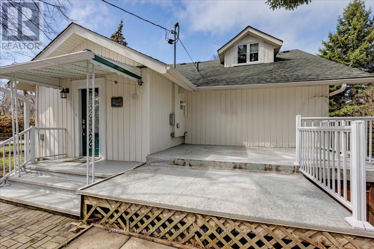 181 Lake Drive N, Georgina (Historic Lakeshore Communities), Ontario  L4P 3C8 - Photo 14 - N13019498