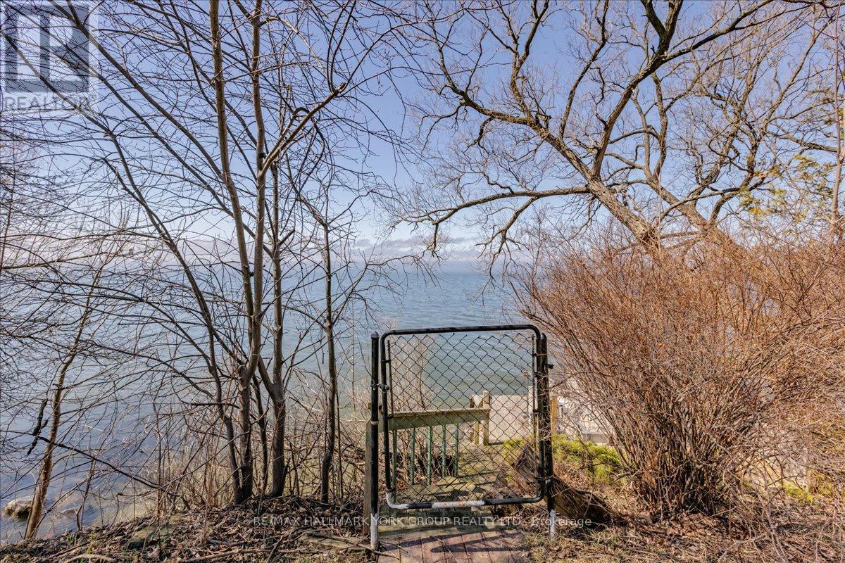 181 Lake Drive N, Georgina (Historic Lakeshore Communities), Ontario  L4P 3C8 - Photo 42 - N13019498