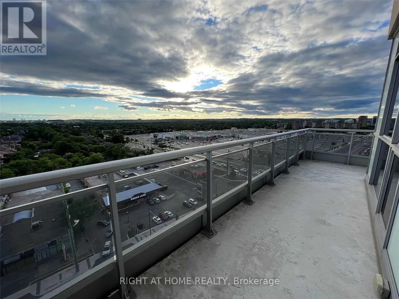 1209 - 9201 Yonge Street, Richmond Hill, Ontario  L4C 6Z2 - Photo 7 - N13019540