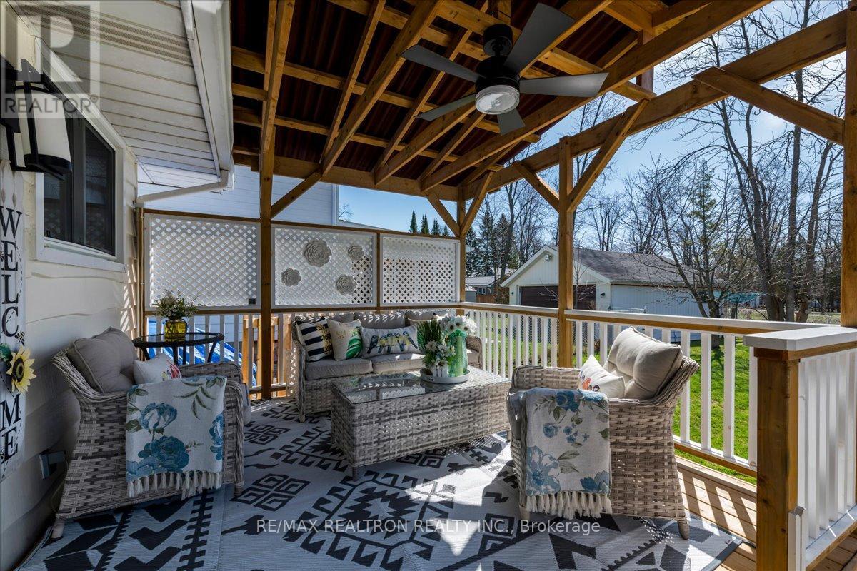 1129 Lindy Lane, Innisfil, Ontario  L0L 1R0 - Photo 21 - N13019610