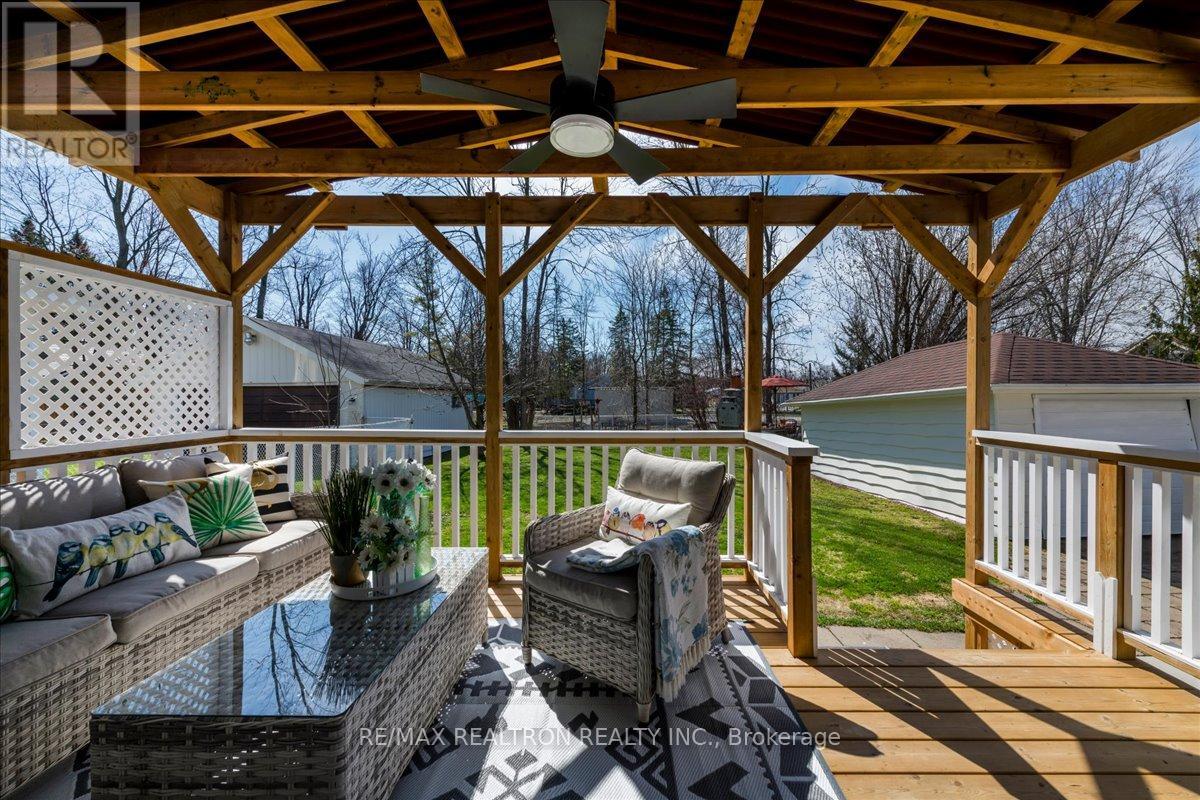 1129 Lindy Lane, Innisfil, Ontario  L0L 1R0 - Photo 22 - N13019610