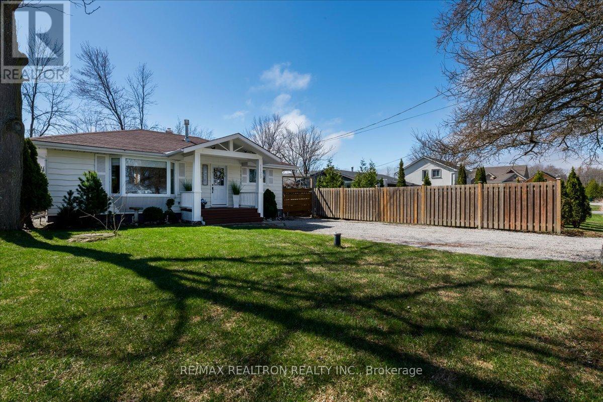 1129 Lindy Lane, Innisfil, Ontario  L0L 1R0 - Photo 40 - N13019610