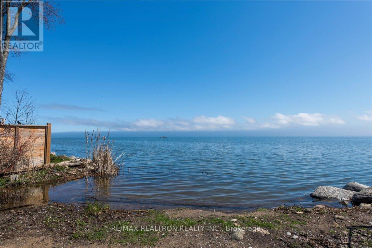 1129 Lindy Lane, Innisfil, Ontario  L0L 1R0 - Photo 42 - N13019610