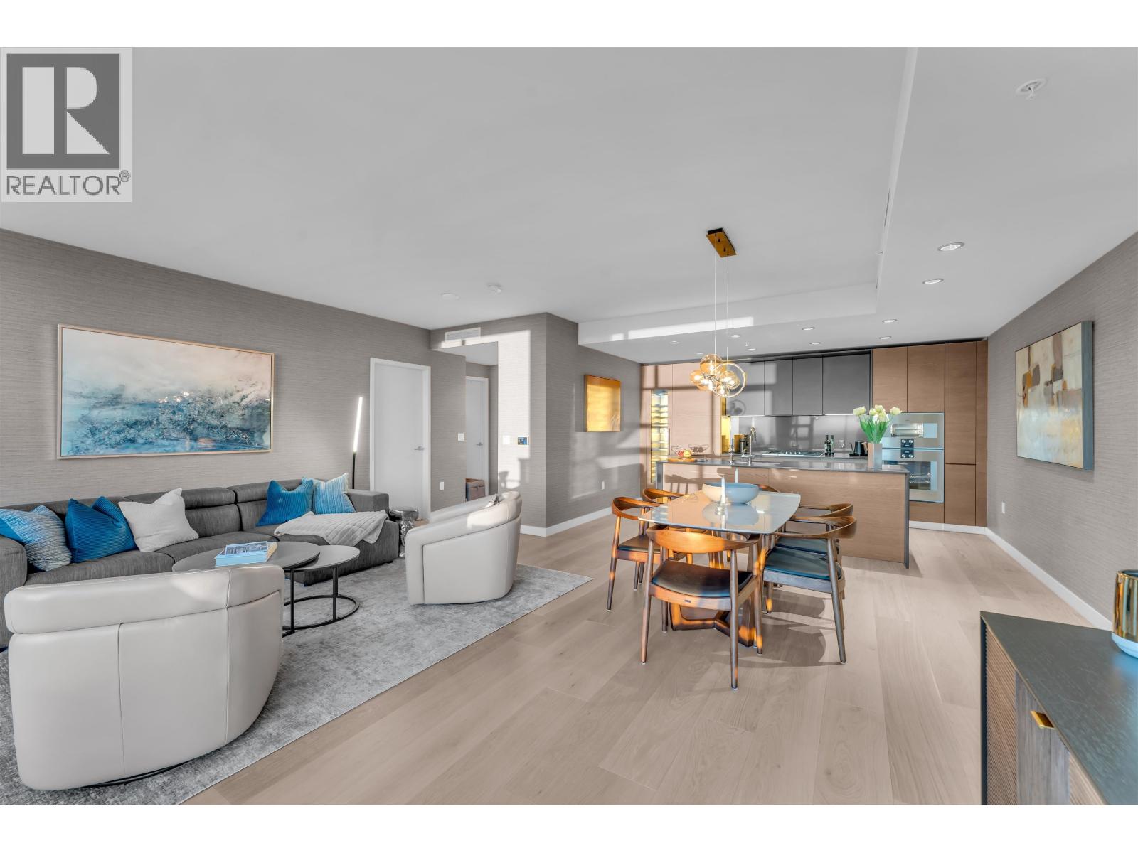 5205 1289 Hornby Street, Vancouver, British Columbia  V6Z 0G7 - Photo 2 - R3089242