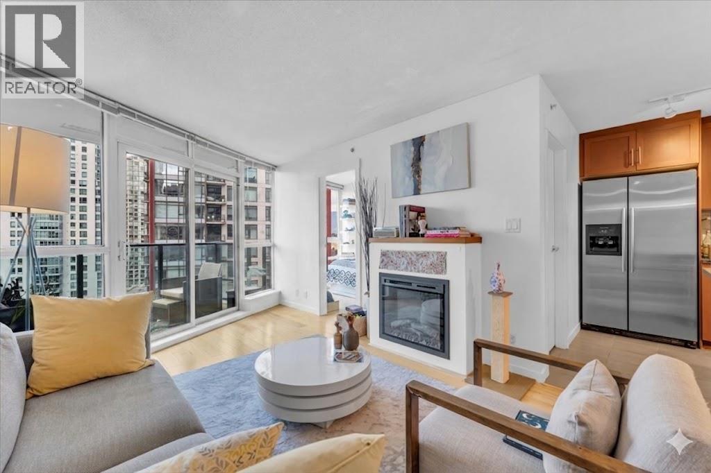 1707 1189 Melville Street, Vancouver, British Columbia  V6E 4T8 - Photo 2 - R3111162